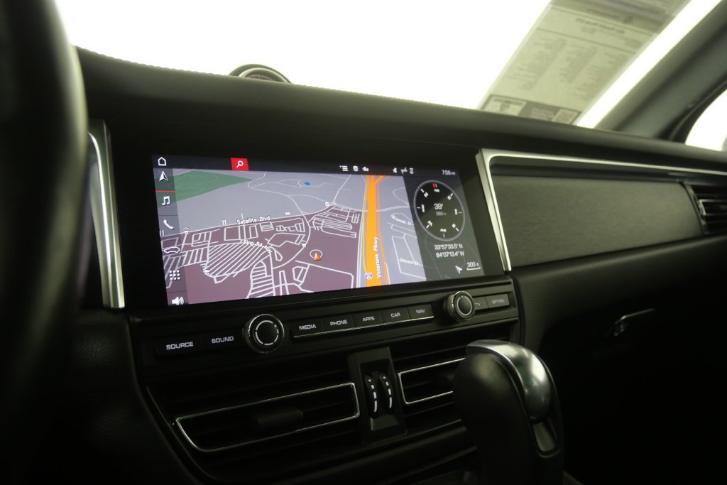 Used 2021  Porsche GTS image 22