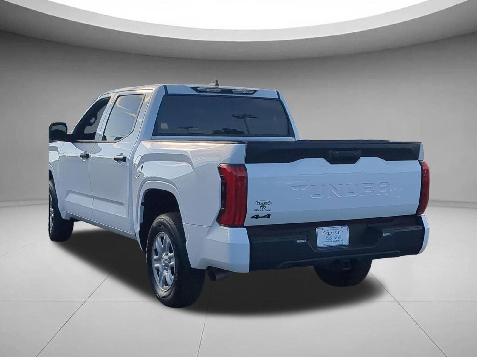 Used 2026 Ice Cap Toyota SR image 3