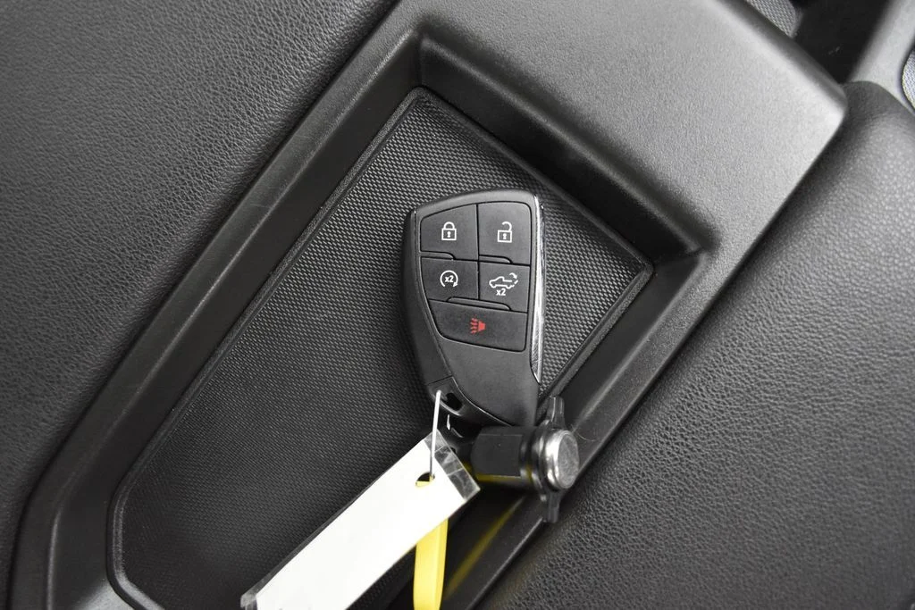 Used 2024 Gray Chevrolet RST image 28
