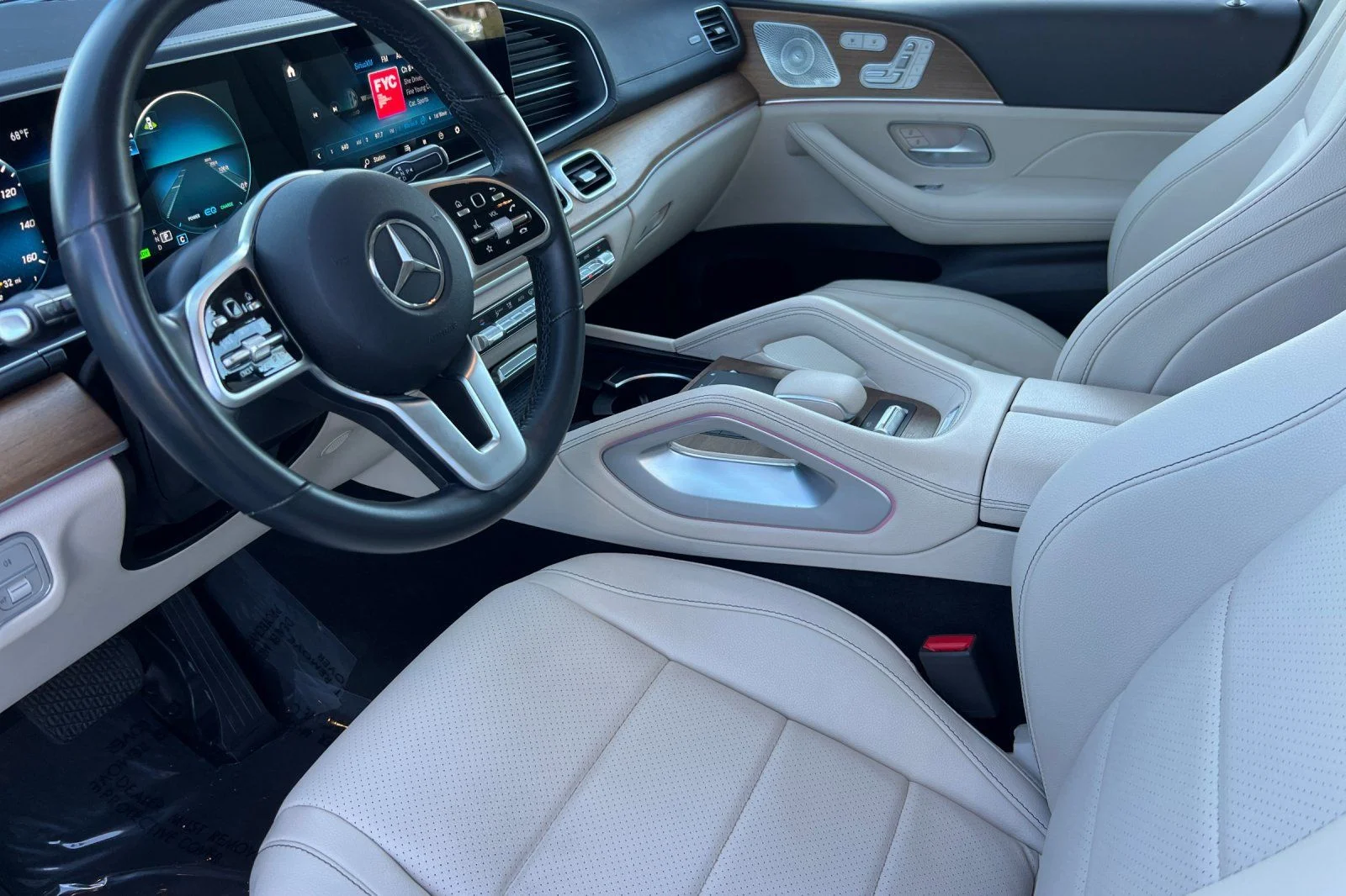 Used 2023 Polar White Mercedes-Benz 4MATIC® image 14