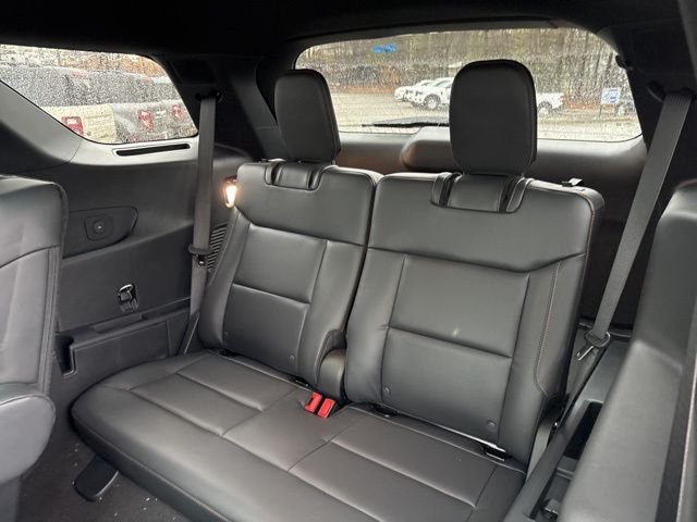 New 2026 Carbonized Gray Metallic Ford Tremor image 31
