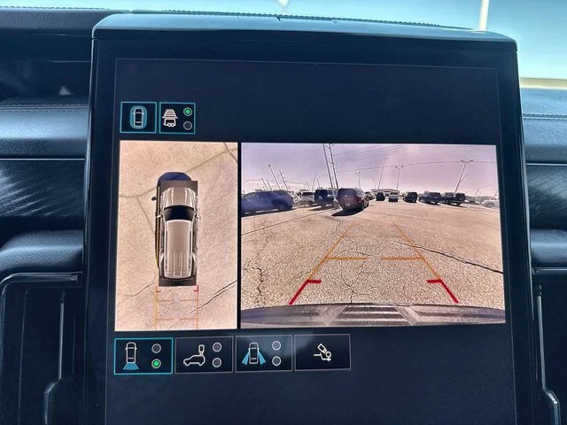 Used 2025 Black GMC AT4 image 17