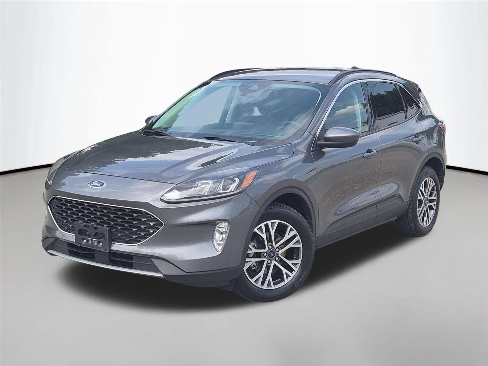 Used 2021 Carbonized Gray Metallic Ford SEL image 1