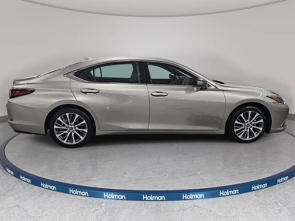 Used 2021 Silver Lexus 350 image 5