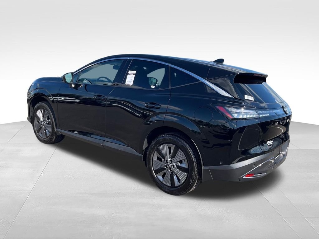 Used 2025 Black Nissan SL image 3