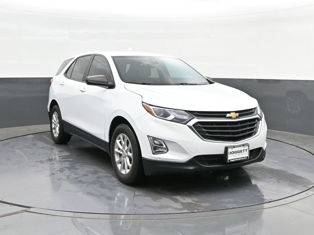 Used 2021 White Chevrolet LS image 22