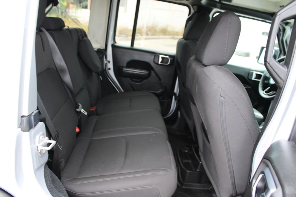 Used 2023 Silver Jeep Willys 4xe image 12