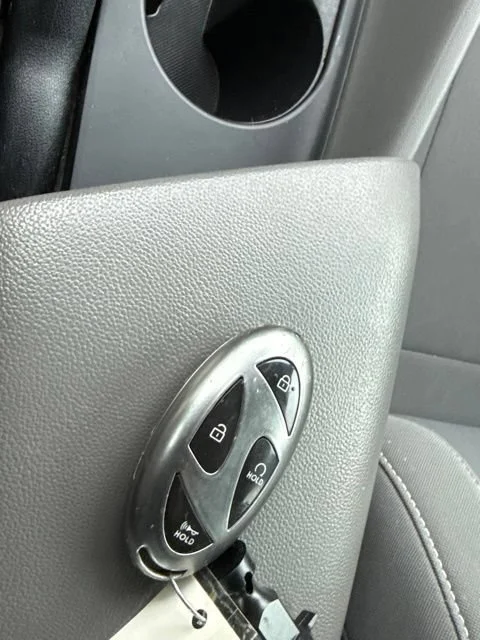 Used 2024 Abyss Black Hyundai SEL image 18