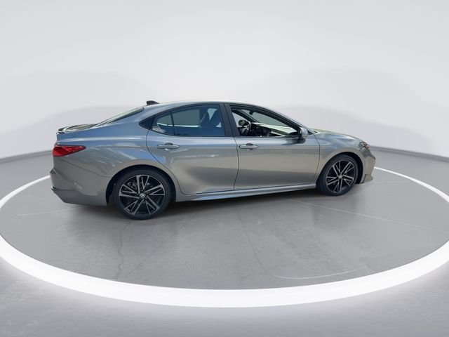 2025 Toyota Camry XSE - Photo 8