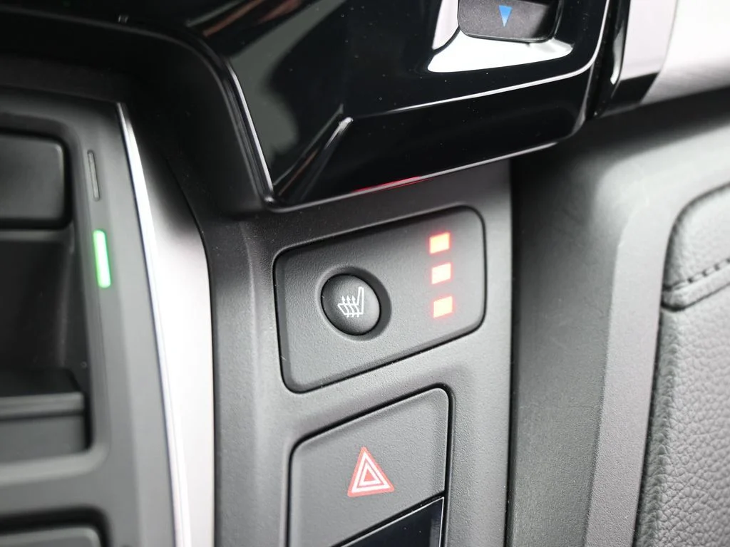 Used 2024 Gray / Black Honda EX-L image 25