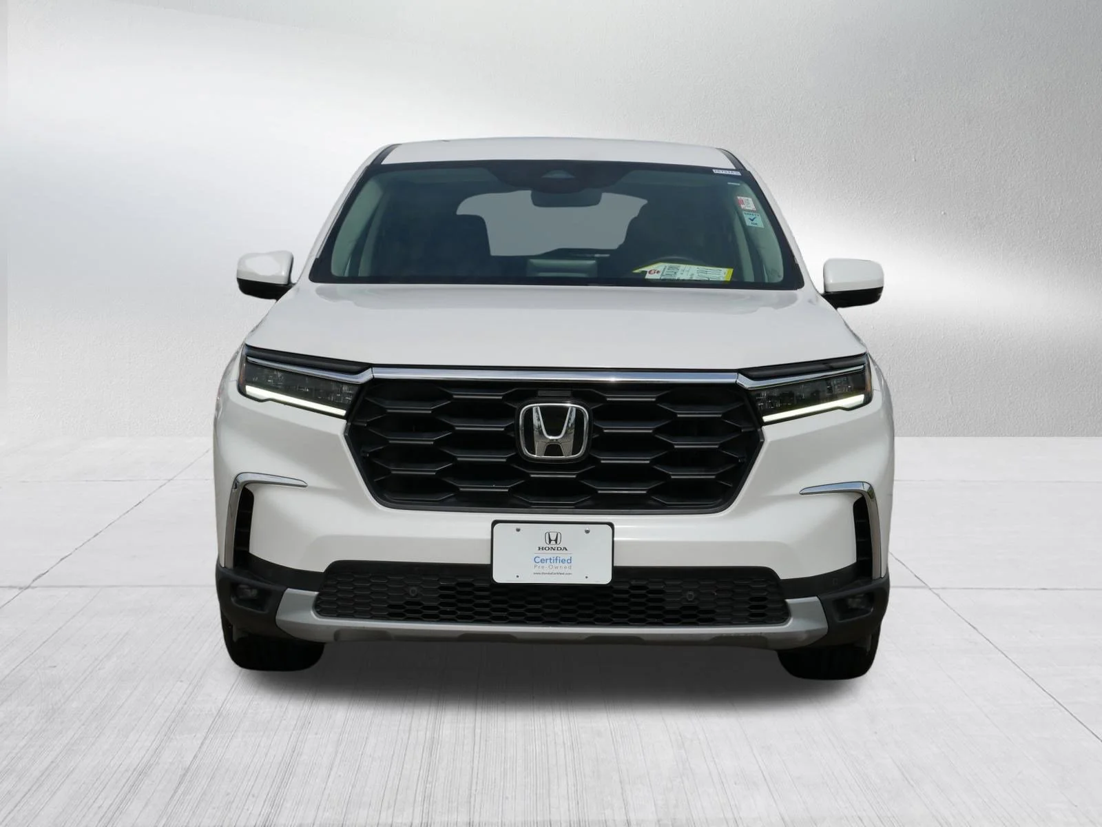 Certified 2024 Honda Pilot EX-L with VIN 5FNYG1H48RB037100 for sale in Mankato, Minnesota