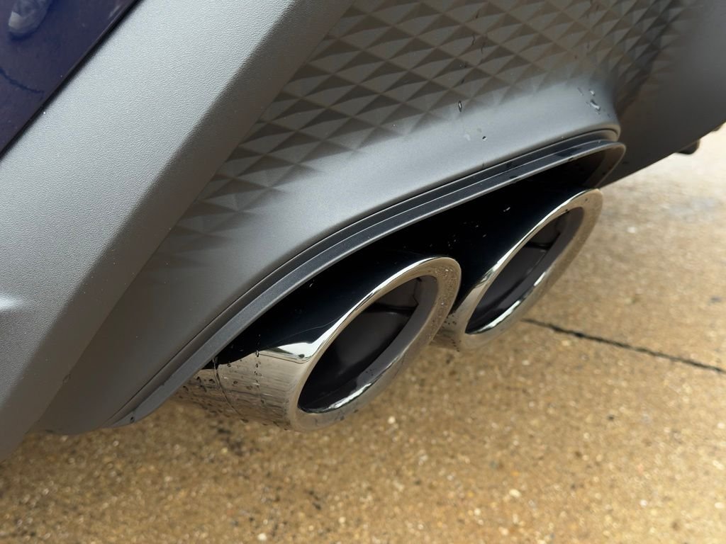 New 2026 Gentian Blue Metallic Porsche  image 35