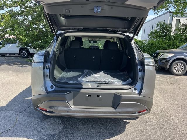 New 2026 Gun Metallic Nissan SL image 12