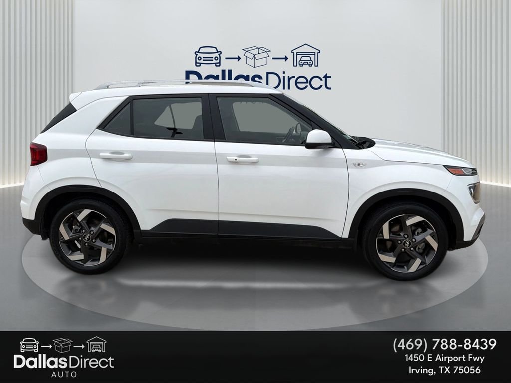 Used 2024 Lunar White Hyundai SEL image 5