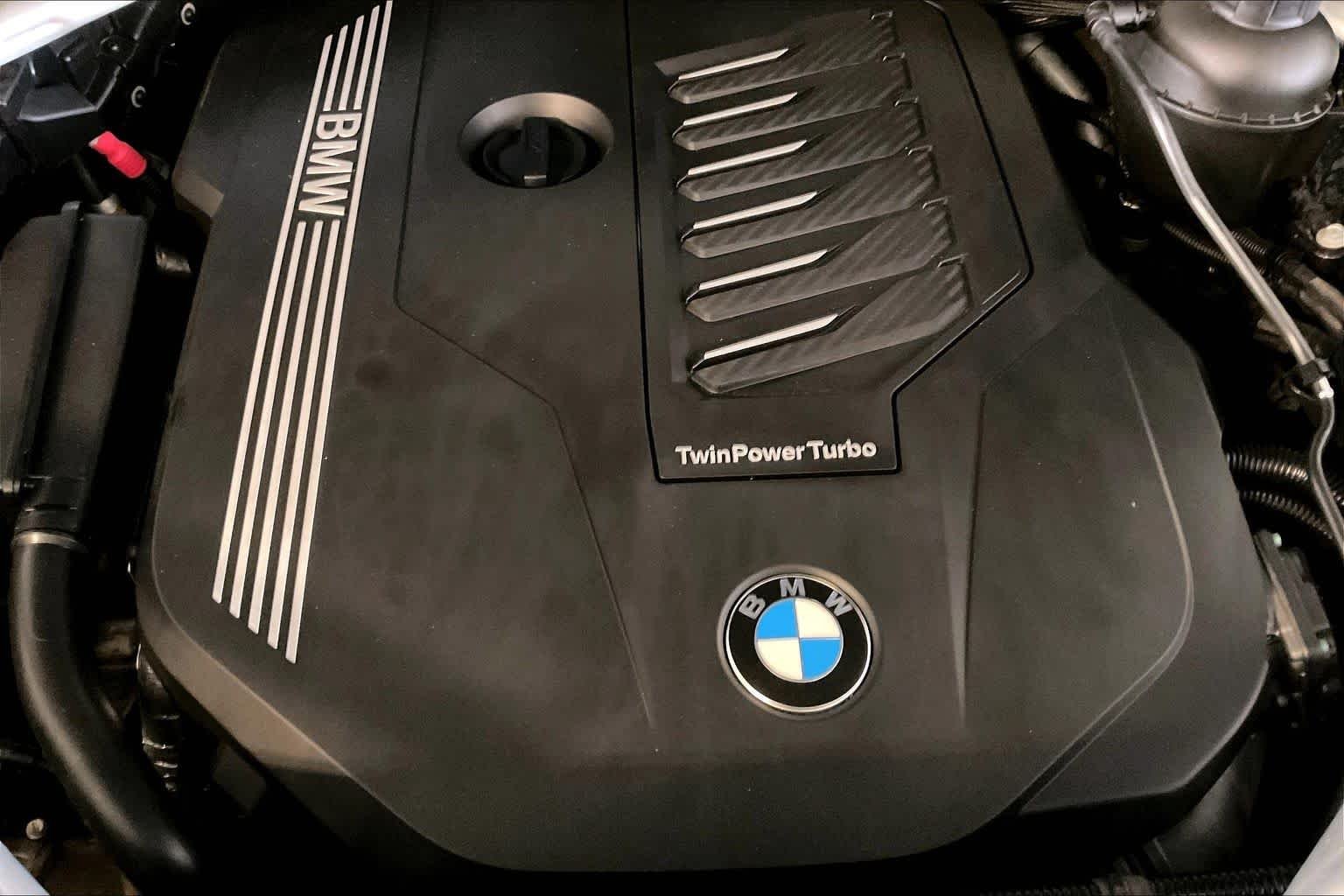 Used 2019 Arctic Grey Metallic BMW xDrive40i image 58