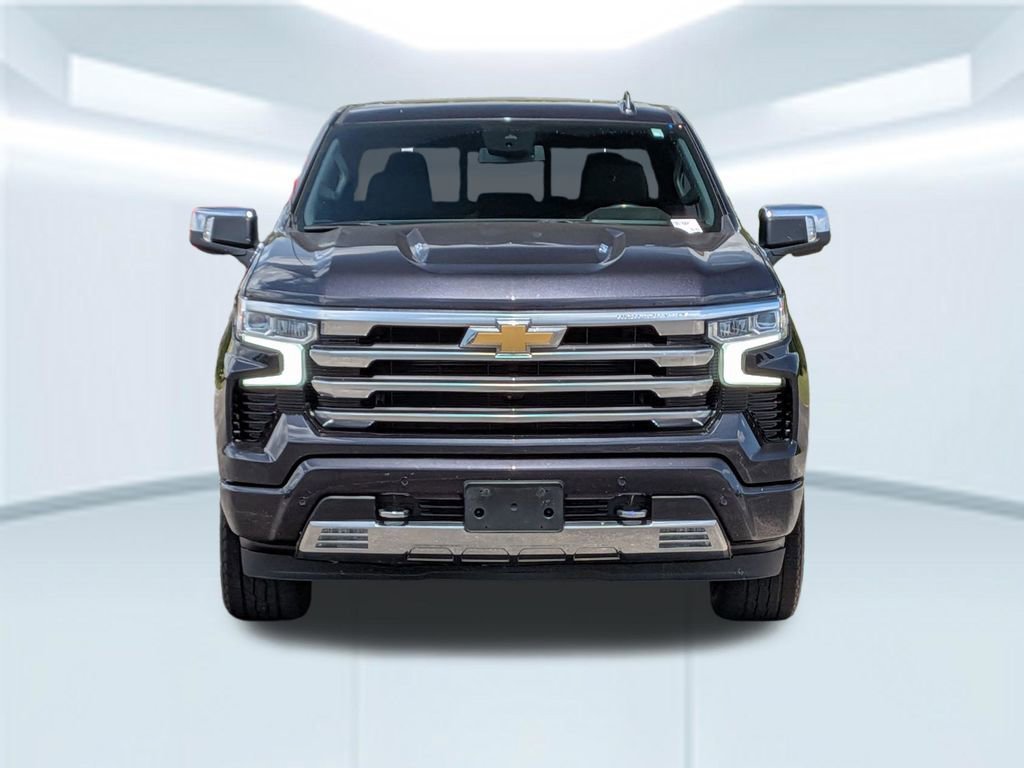 Used 2023 Dark Ash Metallic Chevrolet High Country image 10