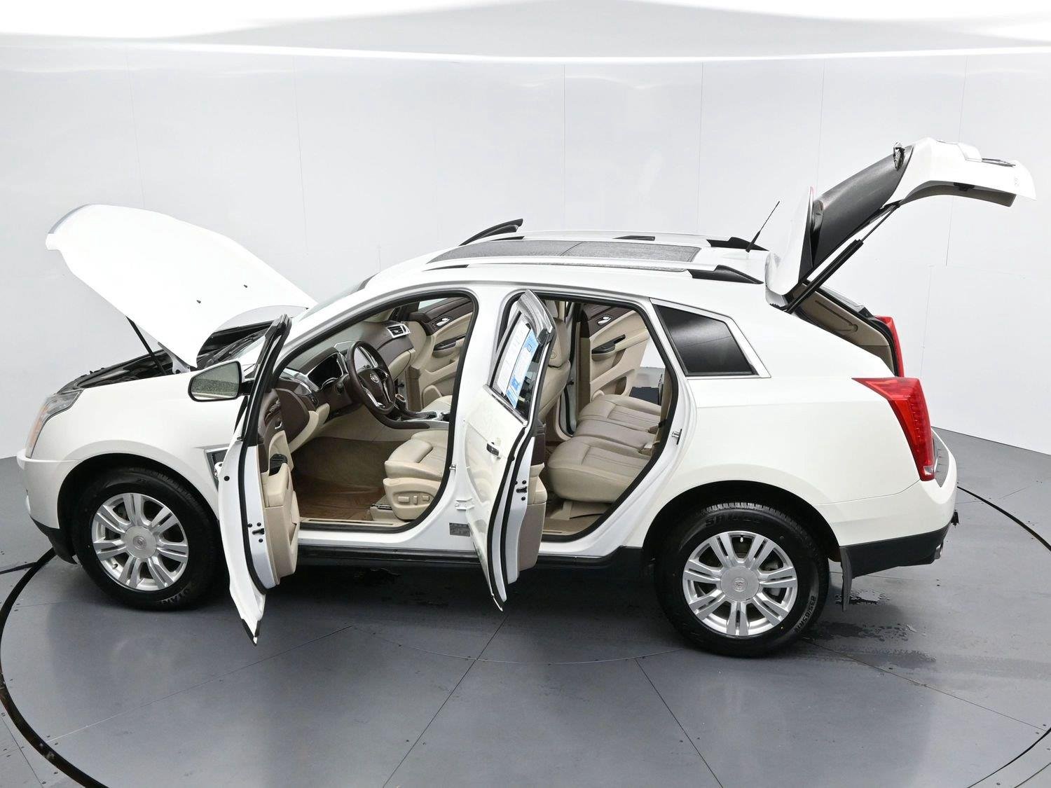Used 2014 Platinum Ice Tricoat Cadillac Luxury Collection image 42