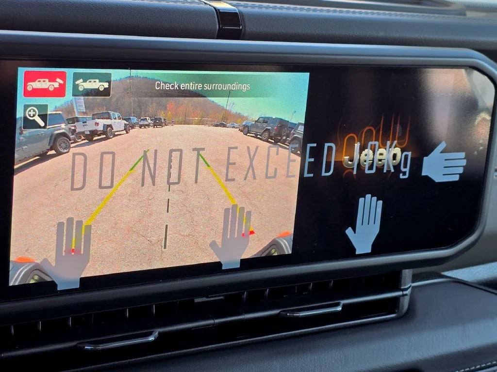 New 2026 Gray Jeep Mojave X image 10