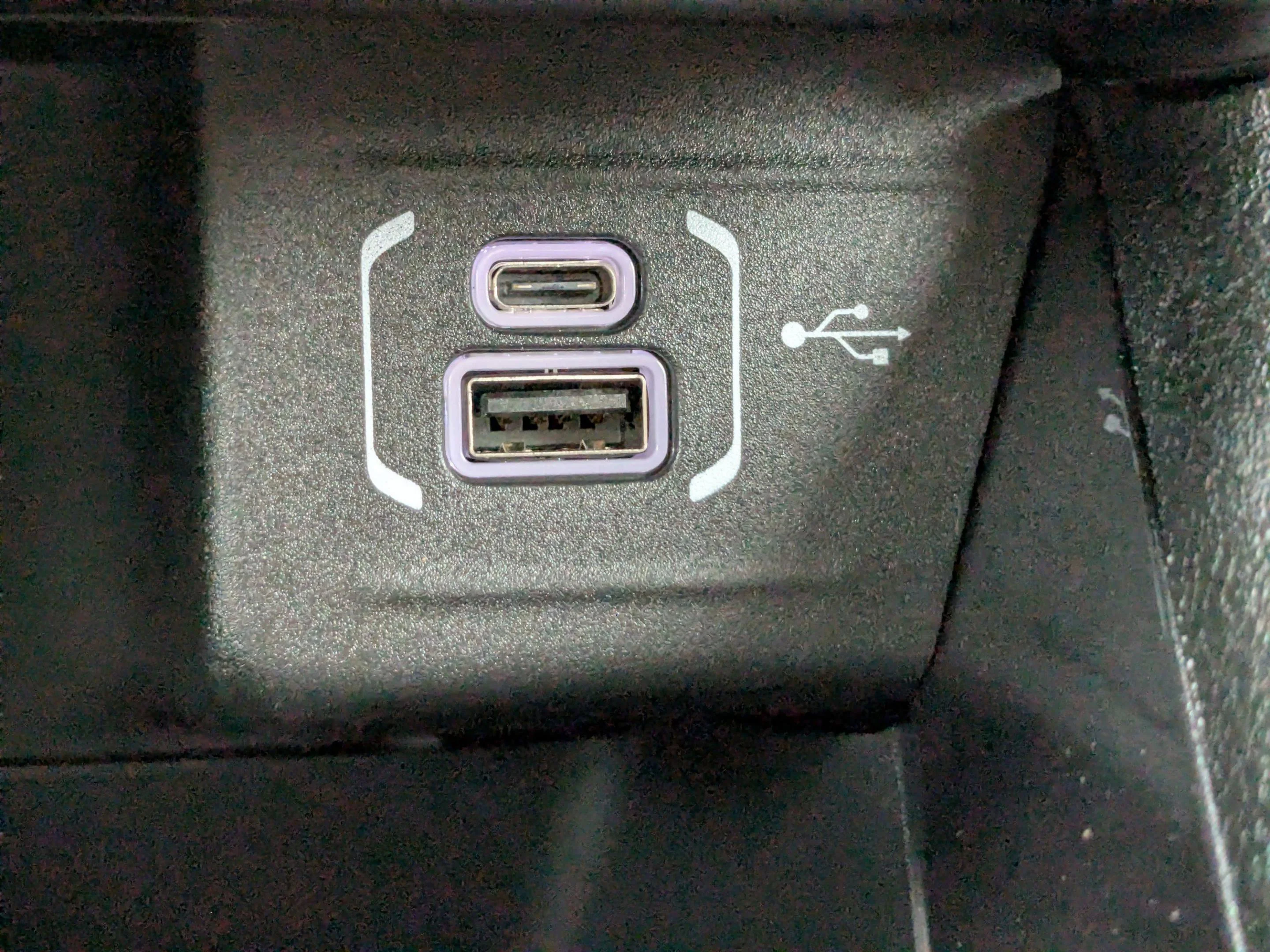 2025 Jeep Compass Latitude - Photo 24