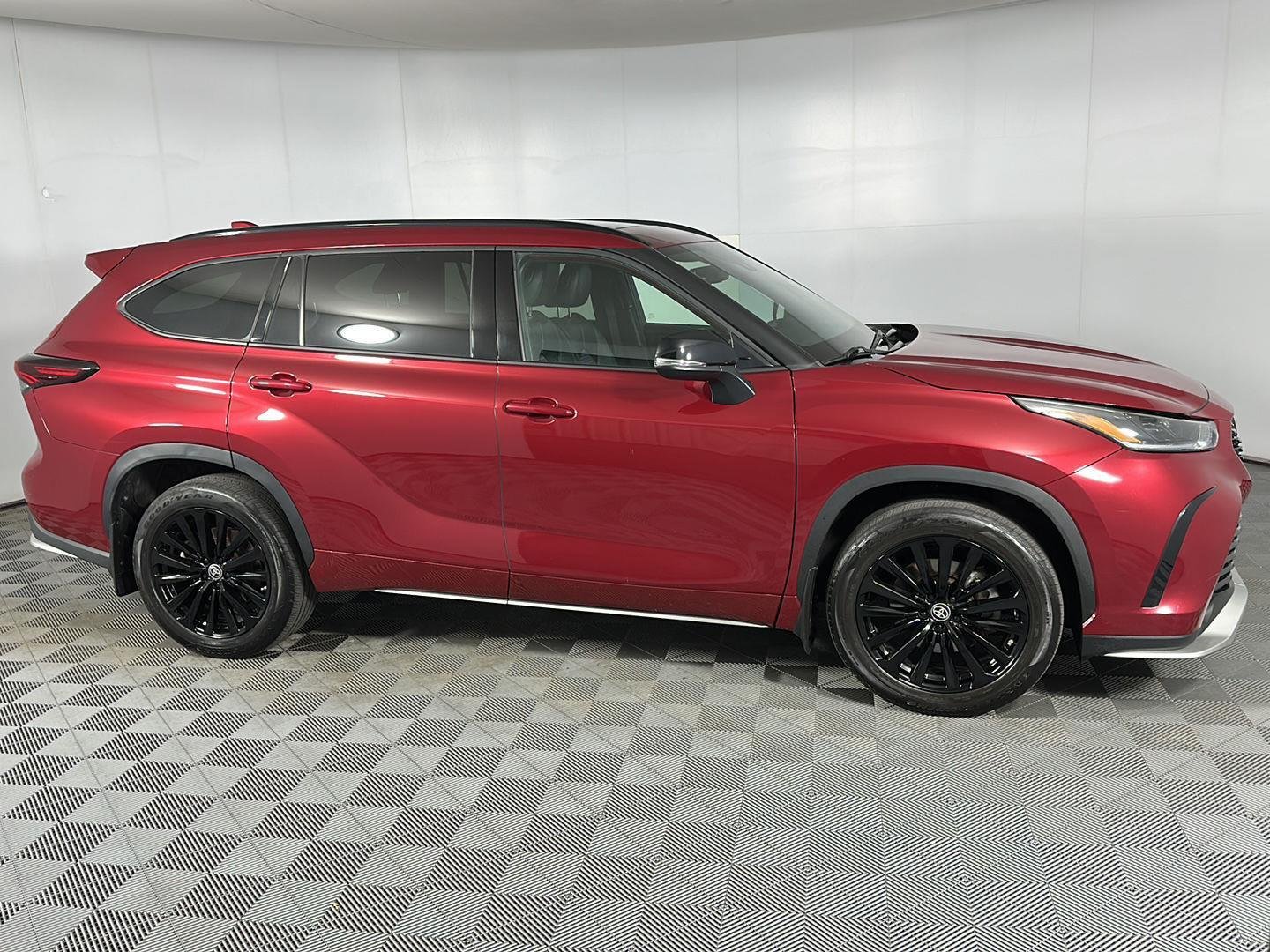 Used 2024 Ruby Flare Pearl Toyota XSE image 15
