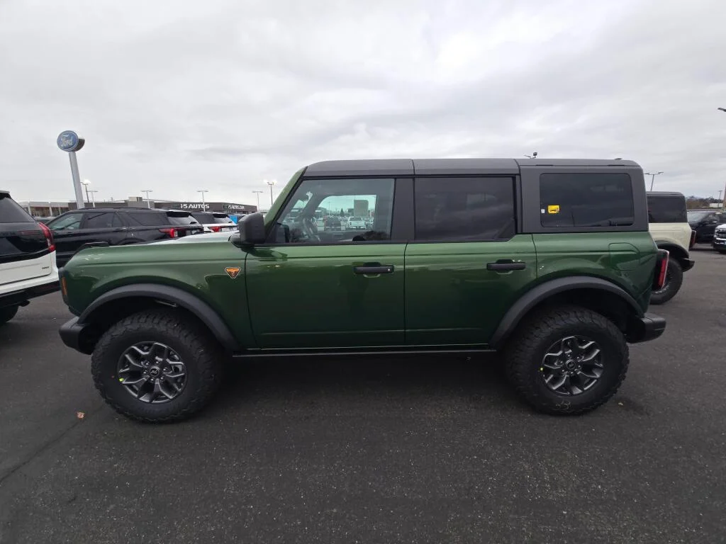 New 2025 Eruption Green Metallic Ford Badlands® image 9