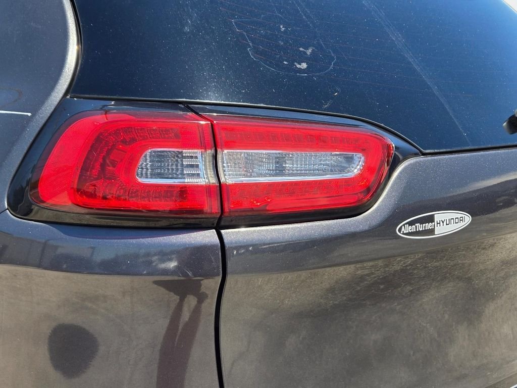 2016 Jeep Cherokee Latitude - Photo 7