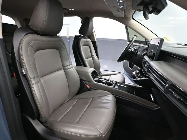 Used 2023 Blue Lincoln Reserve image 44