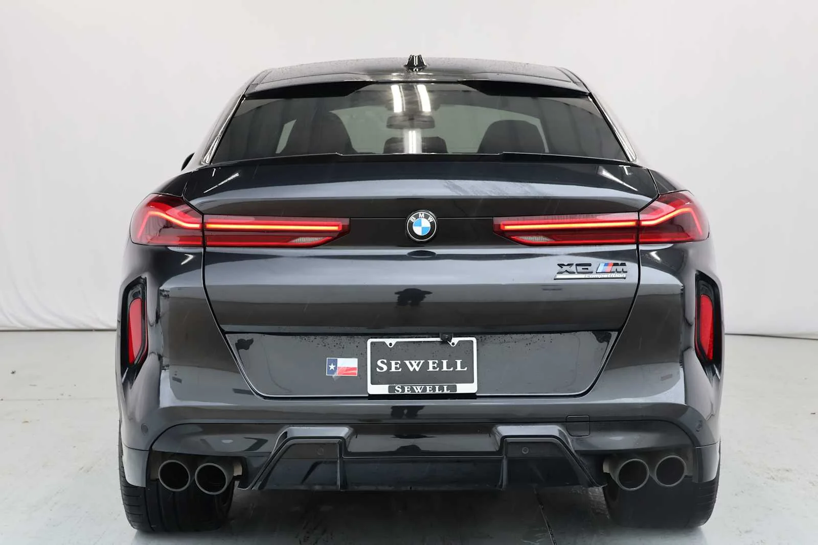 Certified Used 2024 Black Sapphire Metallic BMW  image 6