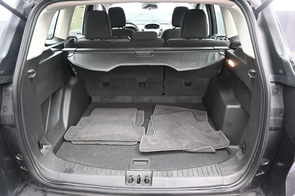 Used 2019 Gray Ford S image 14