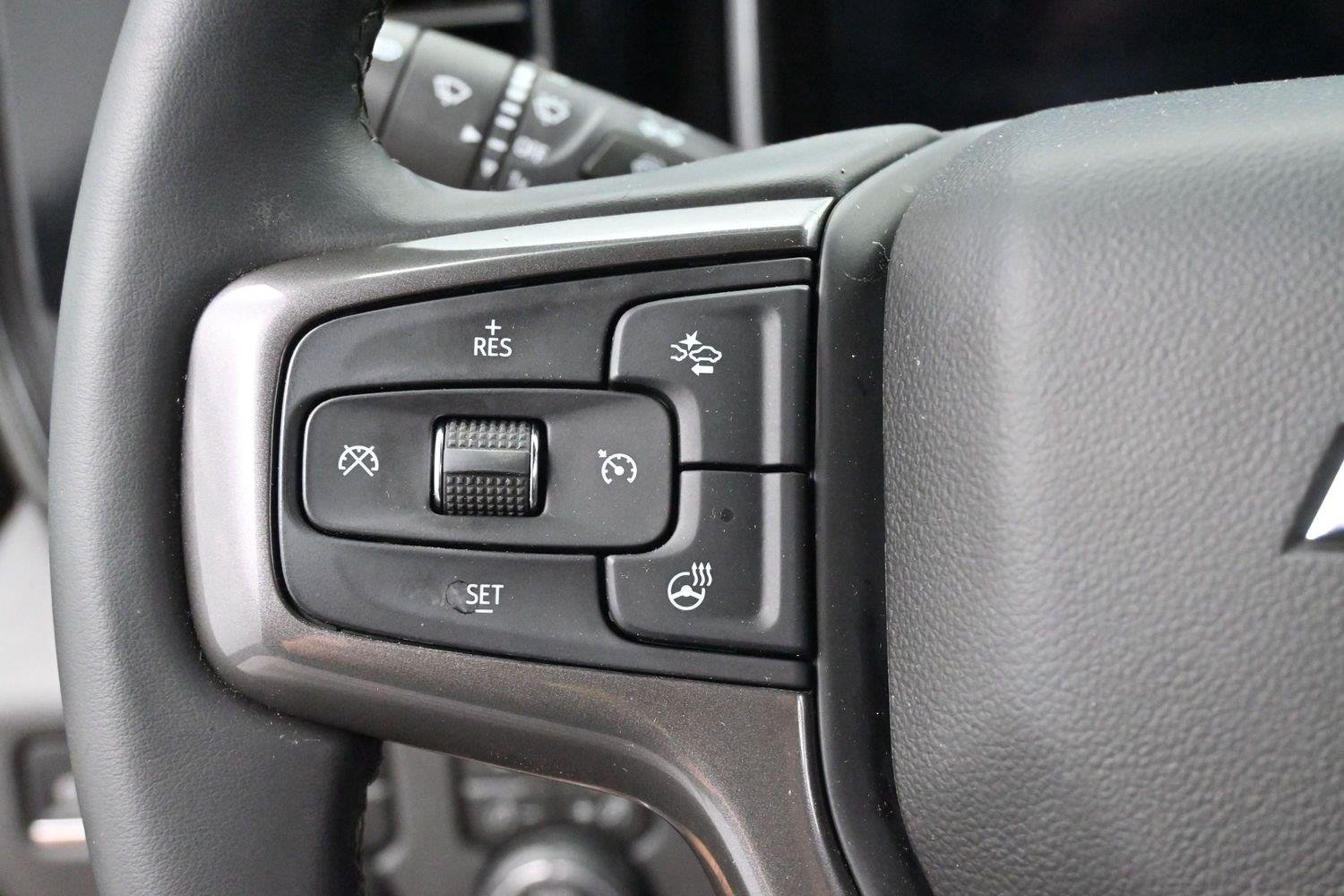 Used 2026 Black Chevrolet ZR2 image 17