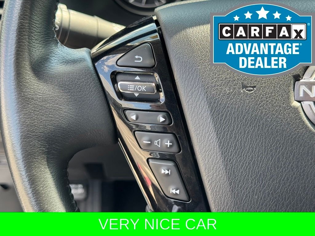 Used 2022 White Nissan SL image 30