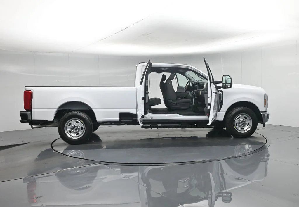 New 2026 White Ford XL image 4