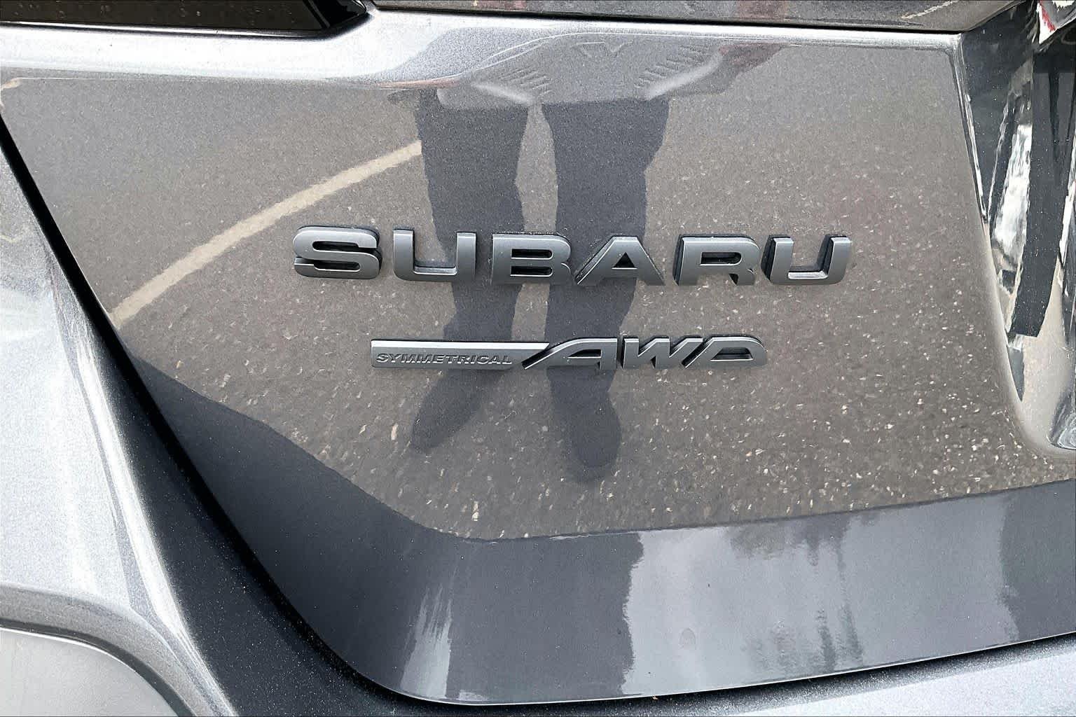 Used 2024 Magnetite Gray Metallic Subaru Onyx Edition image 10