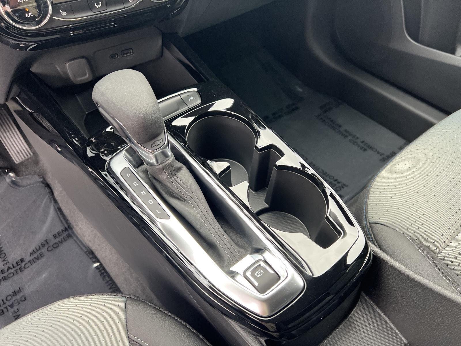 2026 Chevrolet Trax LT - Photo 25