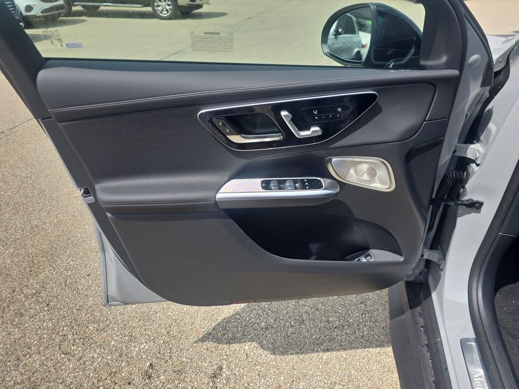 New 2026 MANUFAKTUR Alpine Grey Mercedes-Benz GLC 300 image 10