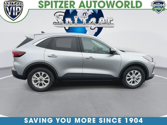 Used 2023 Silver Ford Active image 10