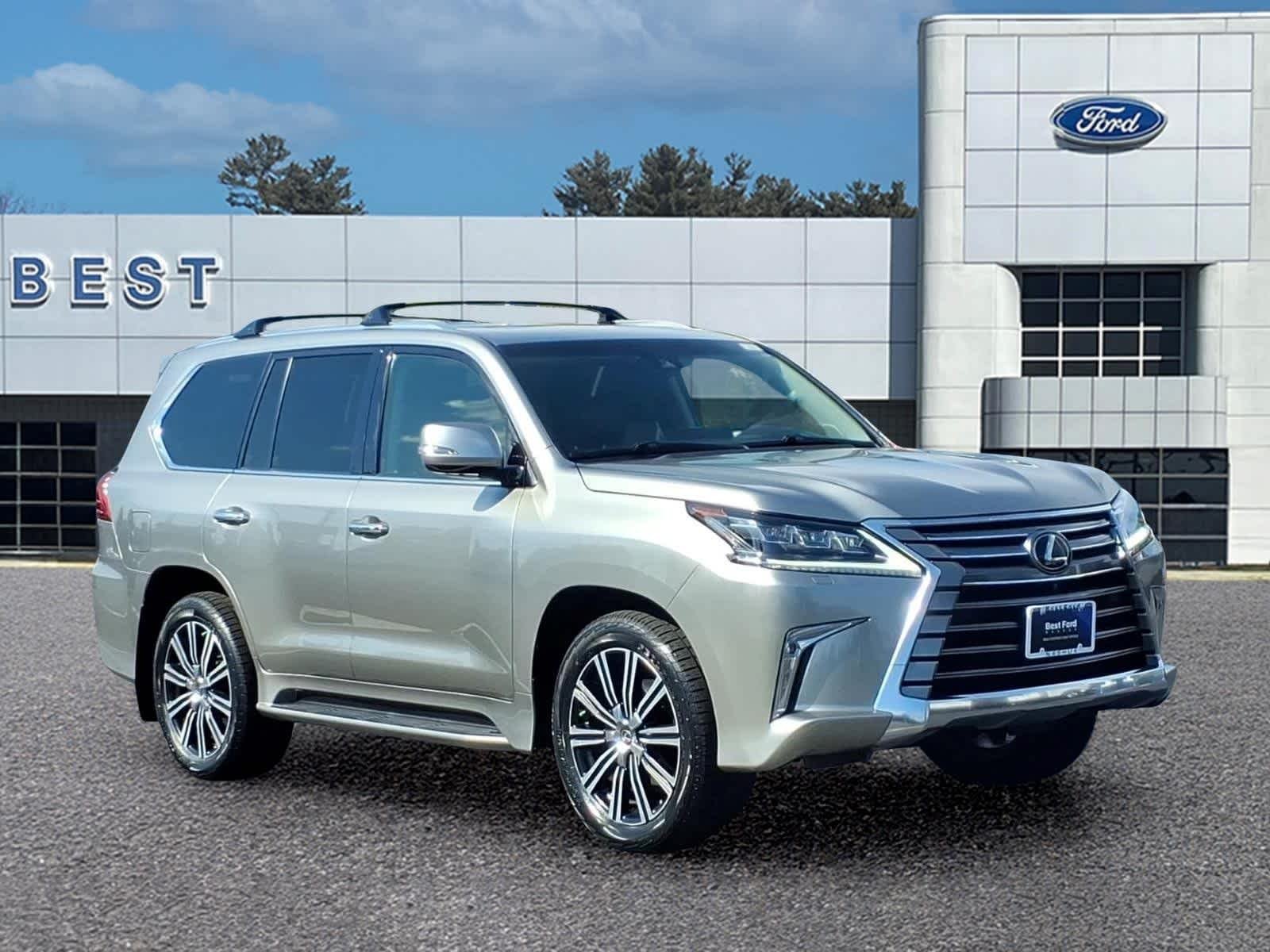 Used 2019 Atomic Silver Lexus  image 9