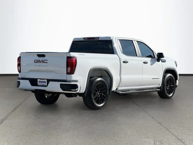 New 2026 Summit White GMC Pro image 4