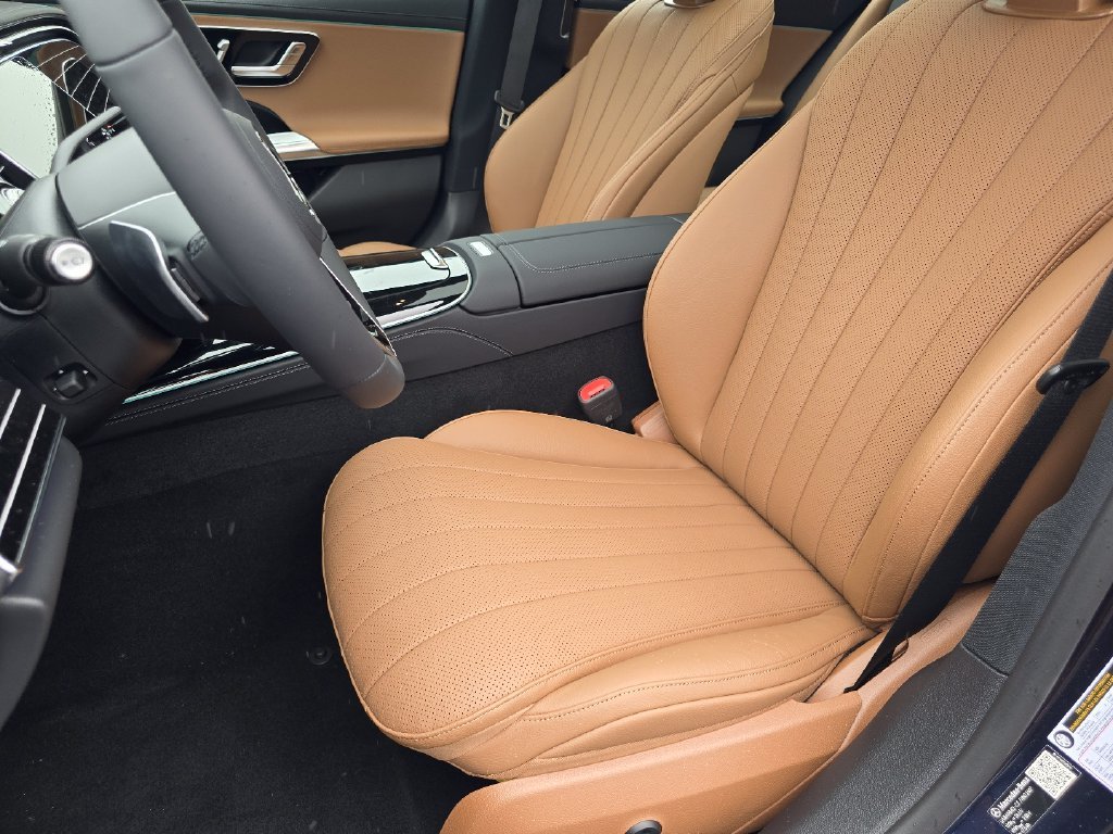 New 2027 Blue Mercedes-Benz E 450 image 33