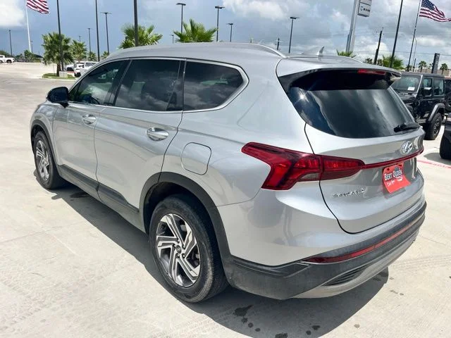 Used 2023 Silver Hyundai SEL image 4