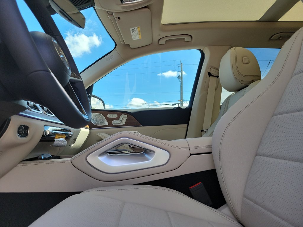 New 2026 Obsidian Black Metallic Mercedes-Benz GLE 450 image 21