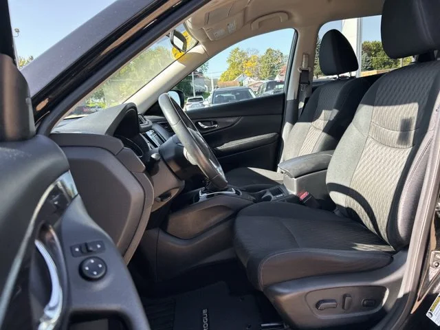 Used 2018 Black Nissan SV image 30