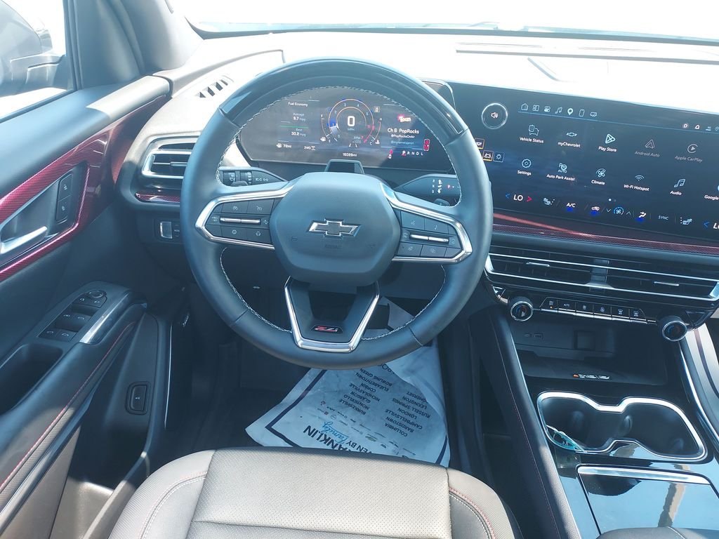 Used 2025 Blue Chevrolet Z71 image 16