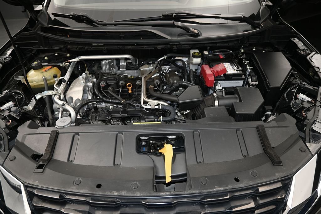 Used 2022 Black Nissan SV image 26