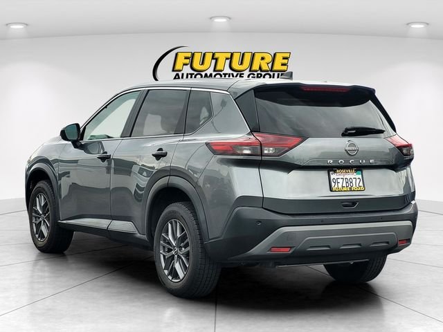 Used 2023 Gray Nissan S image 6