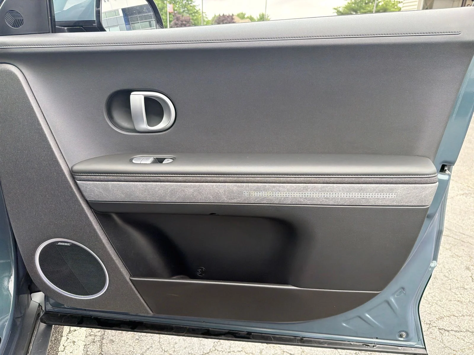Used 2023 Green Hyundai Limited image 27