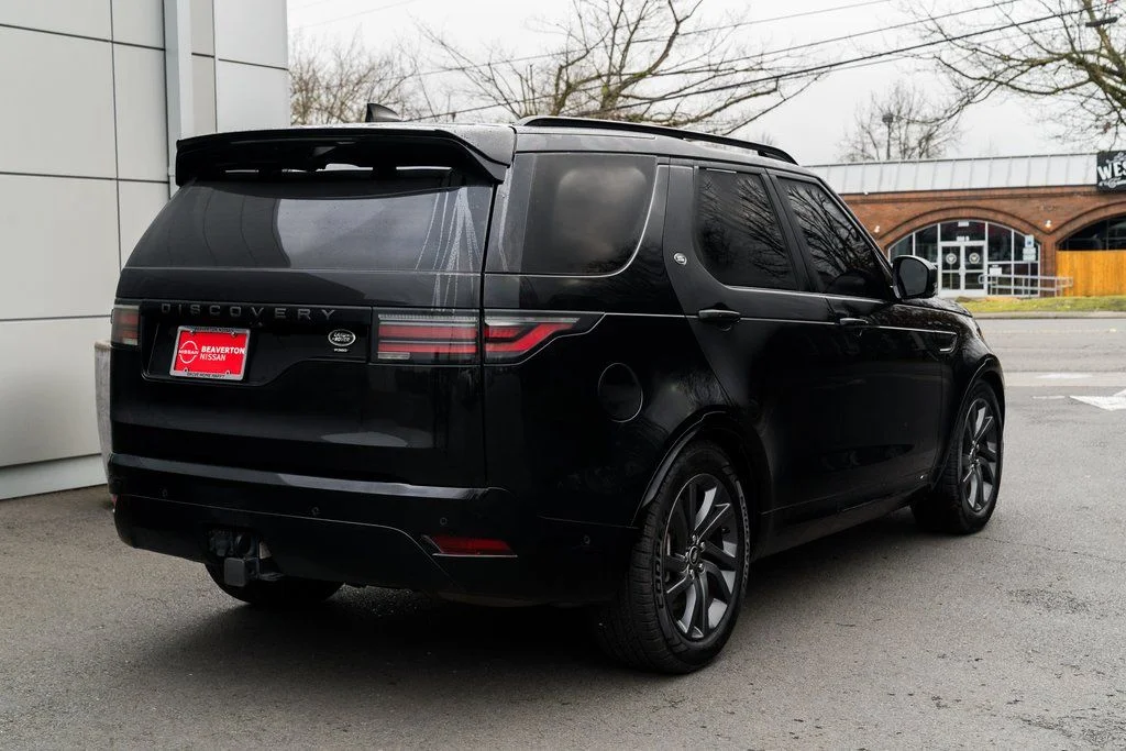 Used 2021 Black Land Rover S R-Dynamic image 6