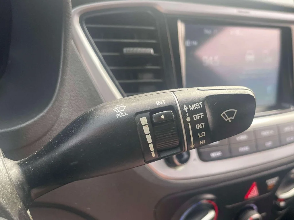 Used 2019 Gray Hyundai SEL image 22