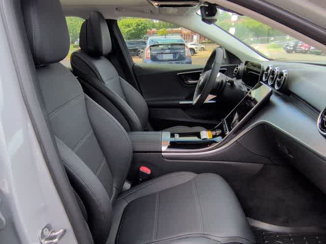 New 2026 MANUFAKTUR Alpine Grey Mercedes-Benz C 300 image 21