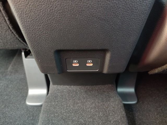 New 2026 Gray Mitsubishi SE image 27